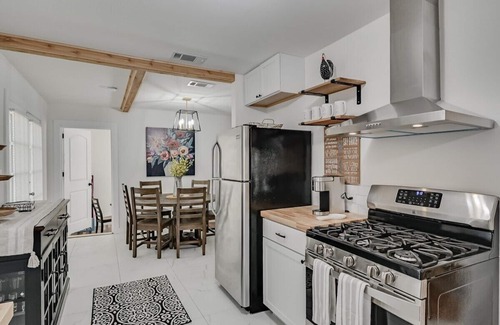 Fort Worth Casa | Newly Furnished Model Home.Gameroom. Close to TCU!
