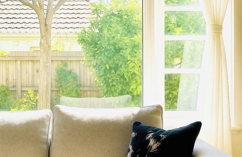 Toorak Casa | Newly Furnished Toorak Escape 3BR Garden