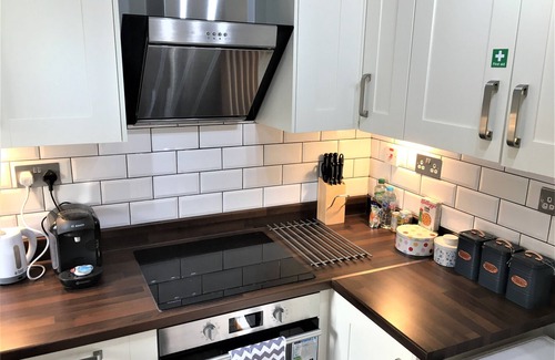 Thamesfield Apartamento | Newly refurb (47 sqm/500 sqft) 1-bed Period Flat in Putney near River Thames