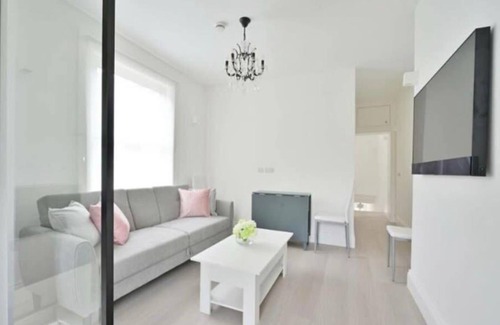 Earlsfield Apartamento | Newly refurbished, stylish 3BD in Wandsworth