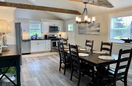 Skaneateles Apartamento | Newly remodeled 2bd/2bath pet friendly short walk to village
