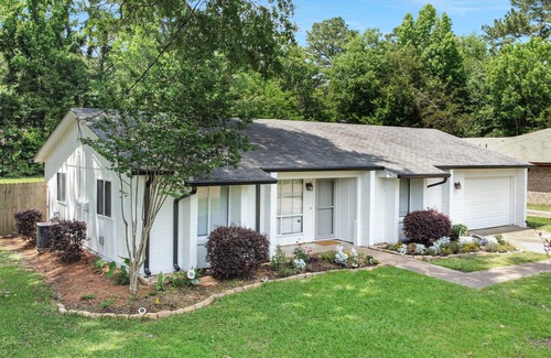 Flowood Casa | Newly remodeled 3 bedroom at the Reservoir