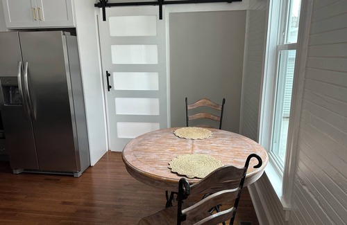 Dickson Casa | Newly remodeled 3 bedroom 2 bath within 5 min of Old Town Dickson dog Friendly