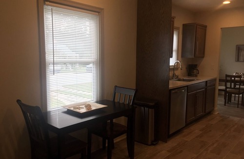 Jacksonville Casa | Newly remodeled 3 bdrm, walk to park, restaurants