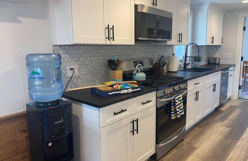 Green Harbor-Cedar Crest Casa | Newly remodeled 4 bed/2 bath, walking distance to beautiful Duxbury Beach!