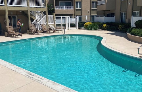 Normal Heights Condominio | Newly remodeled condo walking distance to restaurants/ bars