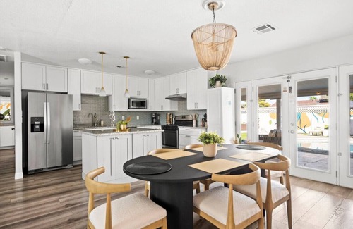 Scottsdale Estates Ten Casa | Newly Remodeled Retreat w/Heated Pool & Hot Tub!