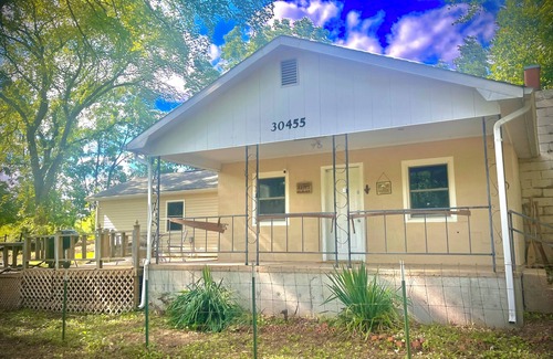 Richland Casa | Newly Remodeled River Cabin close to Ft Leonard Wood
