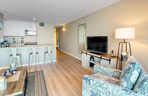 Kihei Casa | Newly remodeled Sugar Beach Resort condo w/shared pool & hot tub