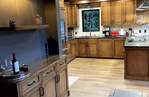 Lake Arrowhead Cabina | Newly remodeled luxury cabin