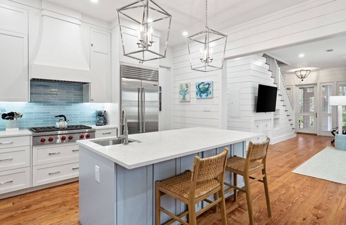 Cottage District Casa | 'Let The SunShine In' ¡Una casa perfecta de 4 habitaciones en WaterColor & Seaside!