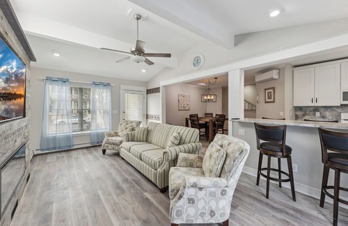 Wildwood Crest Apartamento | Newly remodeled Crocus by the Sea Side Cottage close to everything & first floor