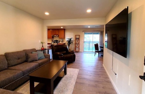Enterprise Casa | Newly Remodeled, Very Clean and comfortable home!