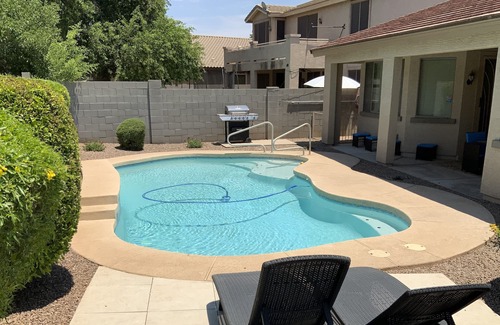 Rovey Farm Estates Casa | Newly remodeled w/pool minutes from State Farm Stadium, Top Golf and Westgate