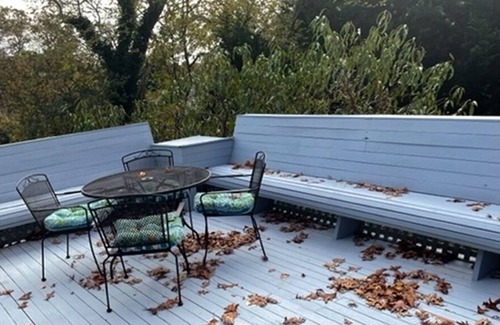 Orleans Casa | Newly Rennovated House Sleeping 7 in charming Orleans Neighborhood