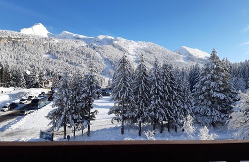 Correncon-en-Vercors Apartamento | Newly renovated and well-equipped 3-room apartment with large balcony