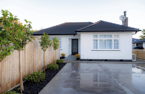 Palmerston North Casa | Newly renovated house! Near to the airport, hospital & Manawatu Arena