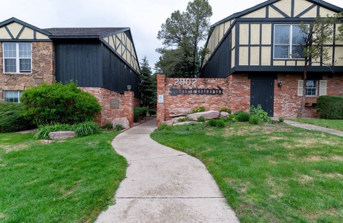 Southeast Colorado Springs Condominio | Newly renovated condo with beautiful Mountain View.Close to lots of attractions.