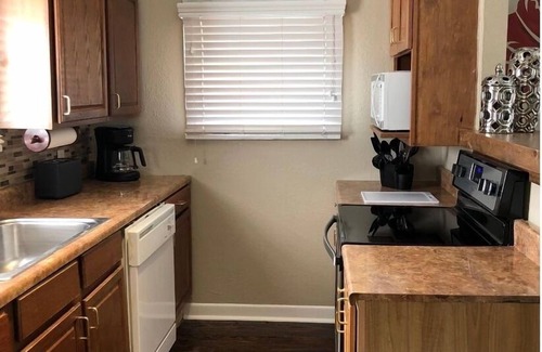Big Spring Casa | Newly renovated 2 bedroom house with king beds