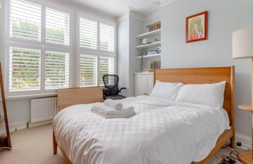 Earlsfield Apartamento | Newly Renovated 2 Bedroom Apartment in Earlsfield with Garden