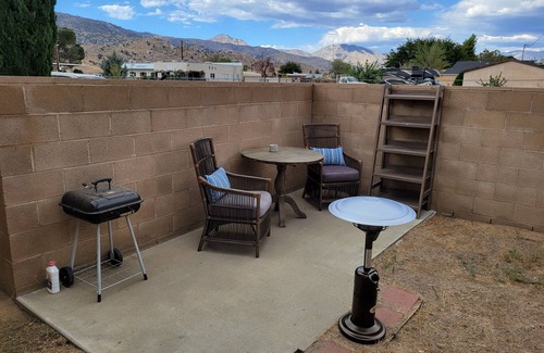 Lake Isabella Apartamento | Newly renovated 2 bedroom with Cabin feel in Lake Isabella