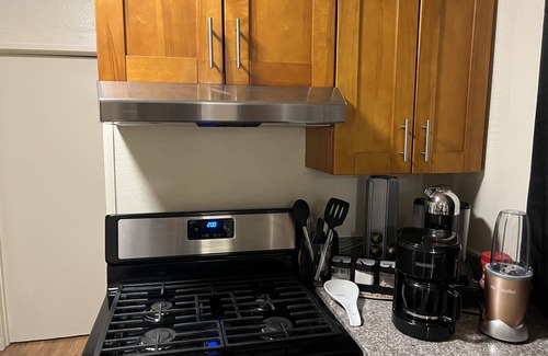 Bernal Heights Apartamento | Newly Renovated 2 Bed 1 Bath apartment in the Mission/Bernal Heights area!