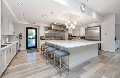 St. Petersburg - Clearwater Casa | Newly Renovated 2 Bed/2 Bath SF Home - 55+ Gated Community w/TONS of Ammenities