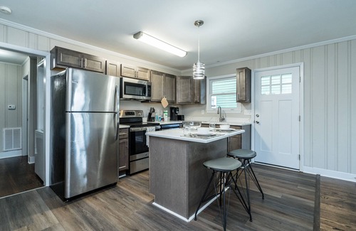 East Durham Casa | Newly Renovated 2BR near Downtown/Duke/NCCU/DPAC! Long Term Stays Welcome!