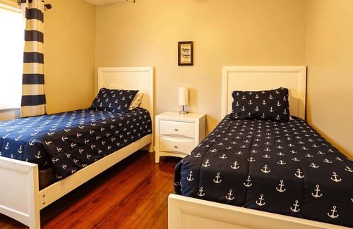 Ashley Oaks Casa | Newly renovated 3BR 25 mins to downtown Knoxville!