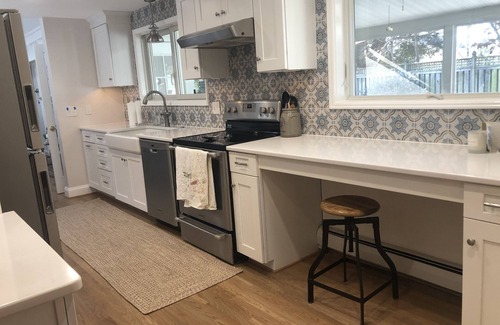 Lewes Casa | Newly renovated and furnished home in Historic Lewes just a mile walk to beach!