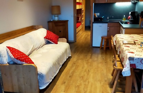 La Rosiere Apartamento | Newly renovated apartment. It is located 150 metres from the slopes, opposite the comm