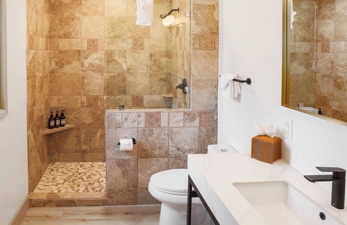 Solvang Casa | Newly renovated boutique hotel in heart of Solvang, California - dog friendly