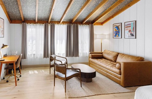 Solvang Casa | Newly renovated boutique hotel in heart of Solvang, California - dog friendly