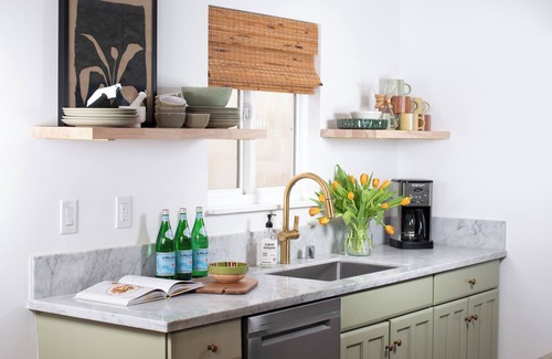Santa Ana Heights Casa | Newly renovated casual and comfortable modern home steps to beach
