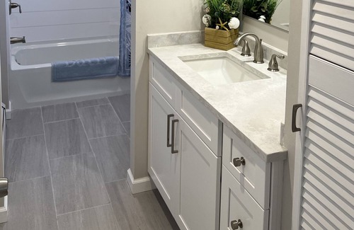 Buzzards Bay Casa | Newly Renovated Cape House, 3 Bedrooms, Outdoor Pool, Walking distance to Canal