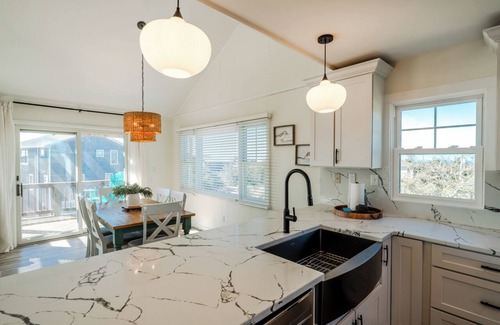 Frisco Casa | Newly renovated, charming coastal retreat in Frisco!