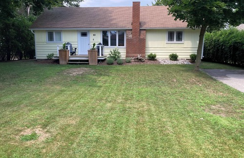 Long Point Casa | Newly renovated cozy cottage at Long Point!