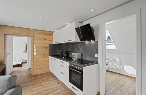 Waggershausen Condominio | Newly renovated vacation apartment with terrace in a central location in Friedrichshafen