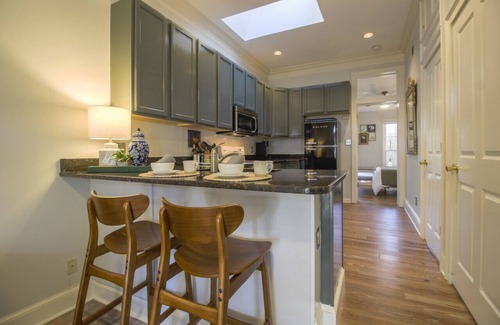 Eastside Condominio | Newly Renovated Downtown Condo with Private Patio