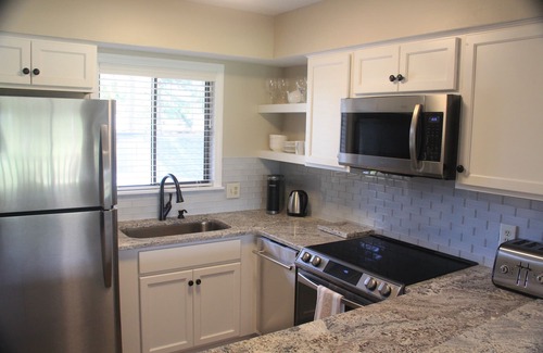 Pinehurst Condominio | Newly Renovated, Exceptional Golf Front, Walk to Clubhouse & Cradle, 2 BR 2 BA.