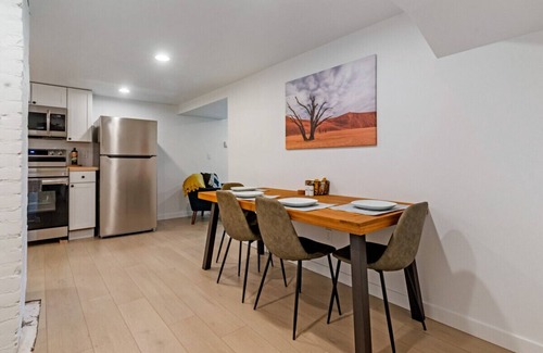 Richmond Apartamento | Newly Renovated Hawthorne Retreat- Private Apt!