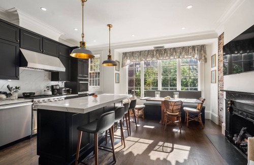 Boston Casa | Newly renovated historic home in Beacon Hill
