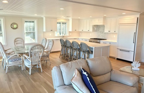 Buzzards Bay Casa | Newly renovated home located on Gray Gables Beach overlooking the Cape Cod Canal