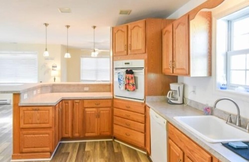Montego Bay Casa | Newly renovated home in much sought after Montego Bay Community. 2 Pools and tennis