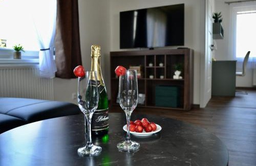 Jirny Apartamento | Newly renovated house near Prague