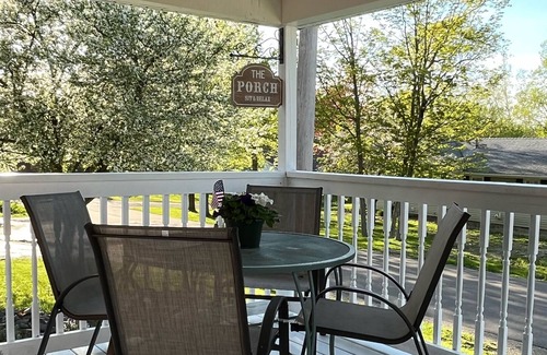 Lakewood Casa | Newly renovated house close to shopping, boating, fishing and golf