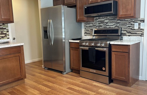 Front Park Casa | Newly renovated luxurious and private, 3-bedroom 2 bath West Side Oasis!