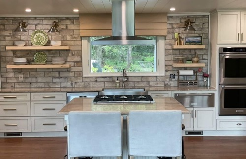 Cashiers Casa | Newly renovated mountain view home in High Hampton, minutes from Cashiers, NC