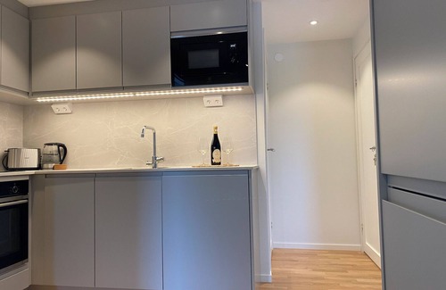 Backadalen Apartamento | Newly renovated apartment with free parking