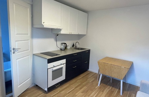 Jordbro Apartamento | Newly renovated 2-room apartment in a beautiful villa area